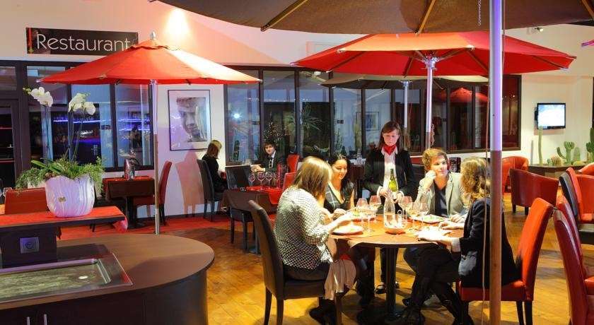 Zenia Hotel & Spa Cambrai Restoran fotoğraf