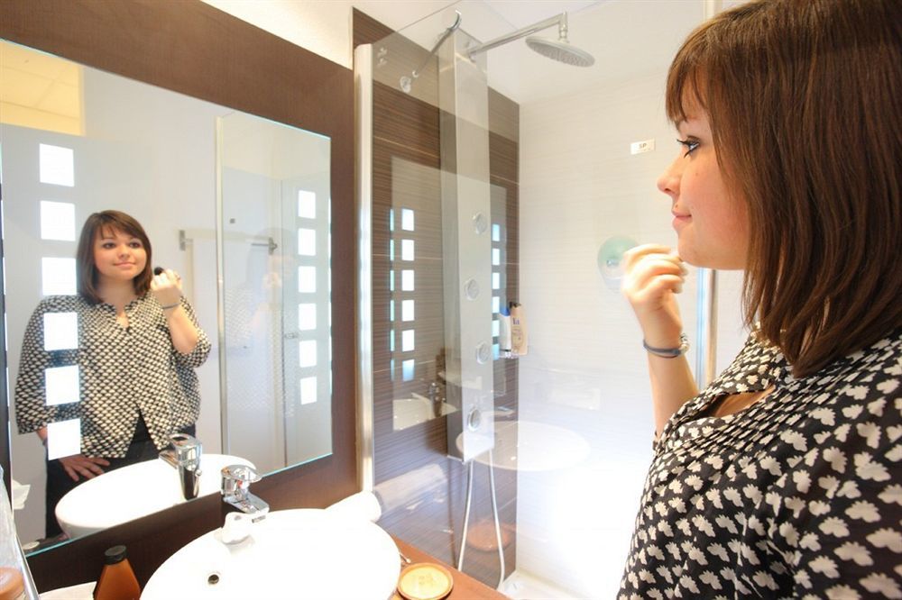 Zenia Hotel & Spa Cambrai Dış mekan fotoğraf