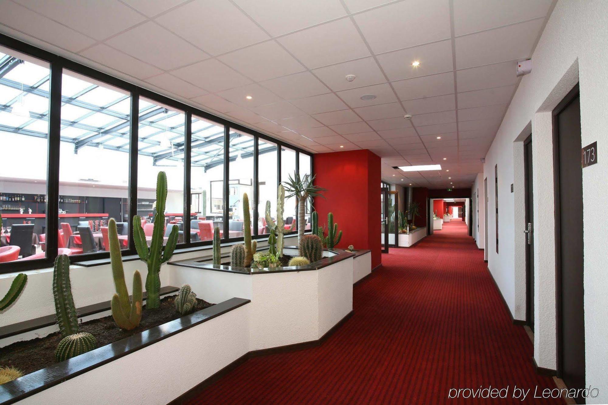 Zenia Hotel & Spa Cambrai Dış mekan fotoğraf